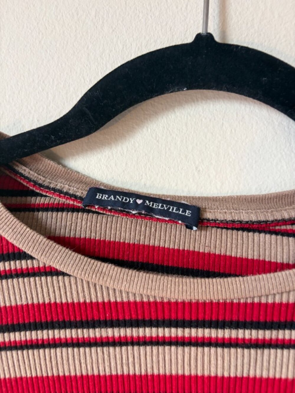 Striped Brandy Melville long sleeve cropped shirt - Picture 2 of 4